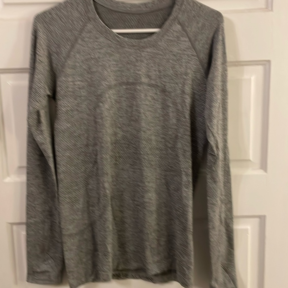 LULULEMON LONG SLEEVE SWIFTLY